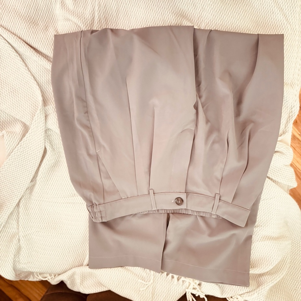 Gray pleated pants